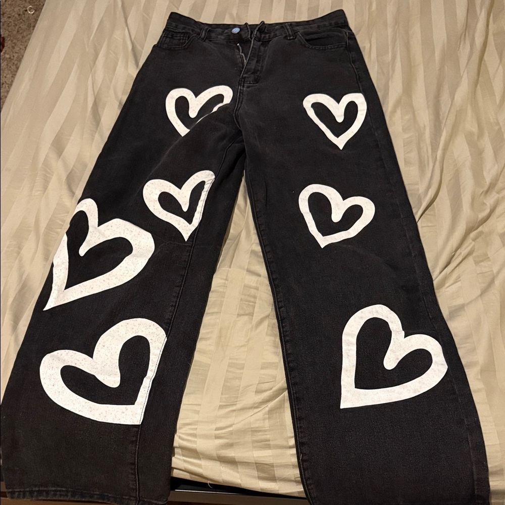 Black Heart-Patterned Women's Jeans